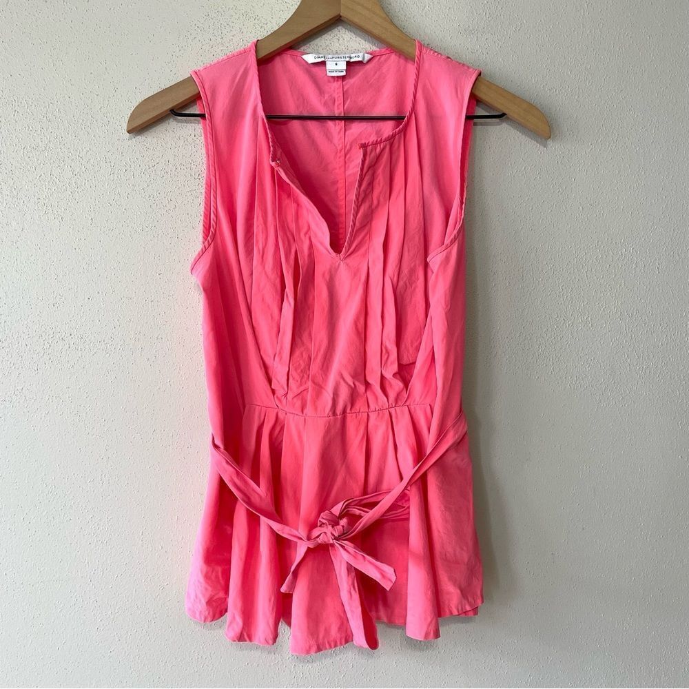 Diane Von Furstenberg Pink Belgin Sleeveless Top - Size: 6